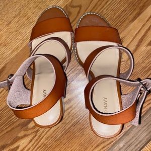 Old Navy Leather Heels (Great Condition) *Never Worn